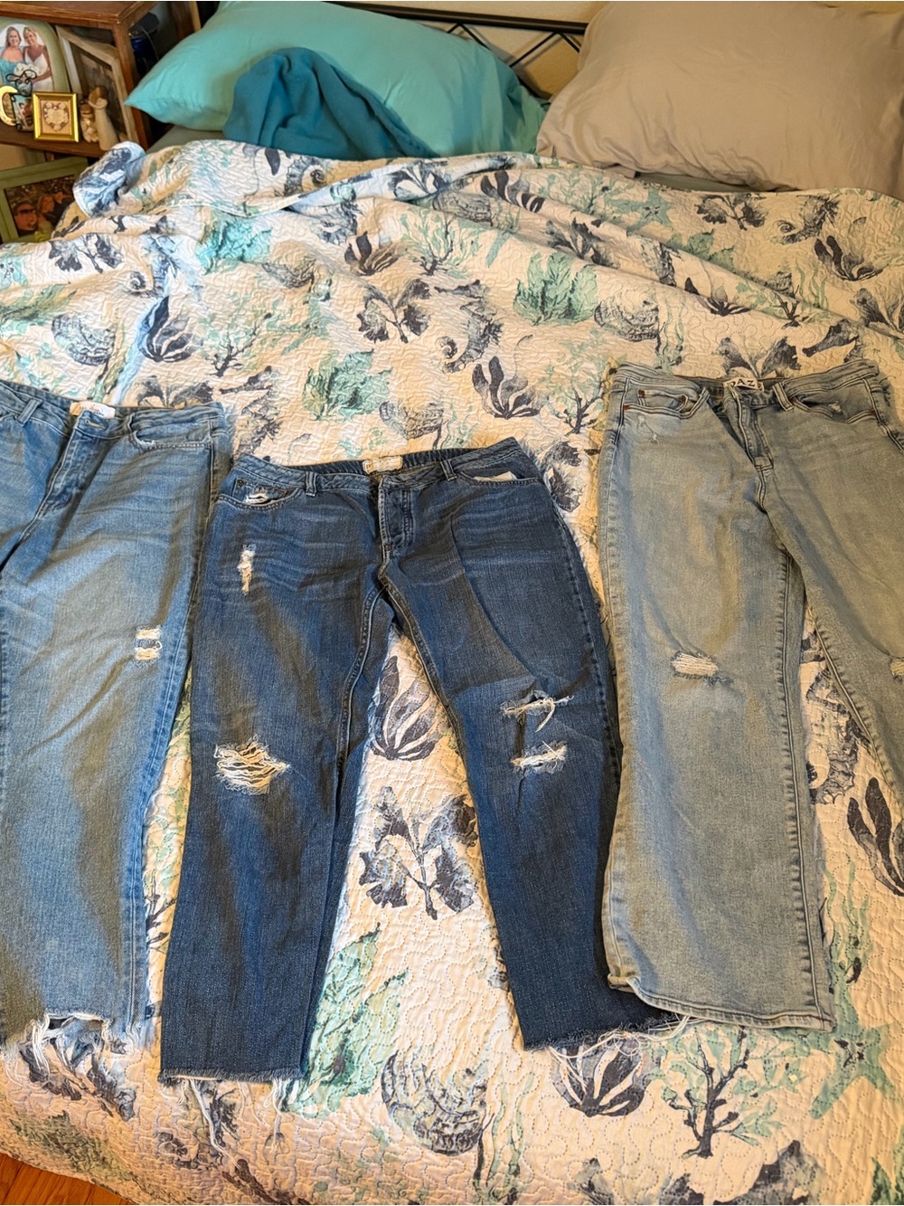 Women’s Distressed Jeans - Light & Dark Wash Options bundle of 3 size 30